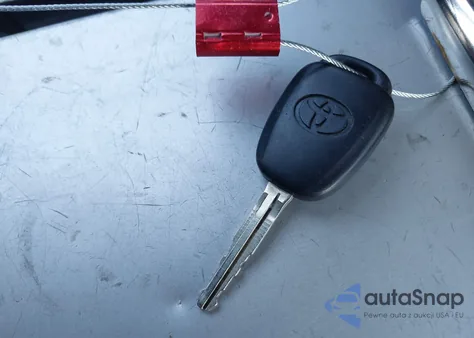 2017 Toyota Corolla Se из США, поврежденный, VIN 5YFBURHE4HP714393